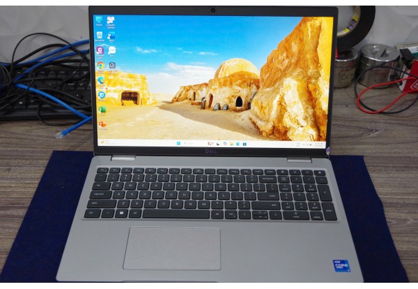Dell Latitude 5520 i5 1135G7 8G 512G 15.6" A4